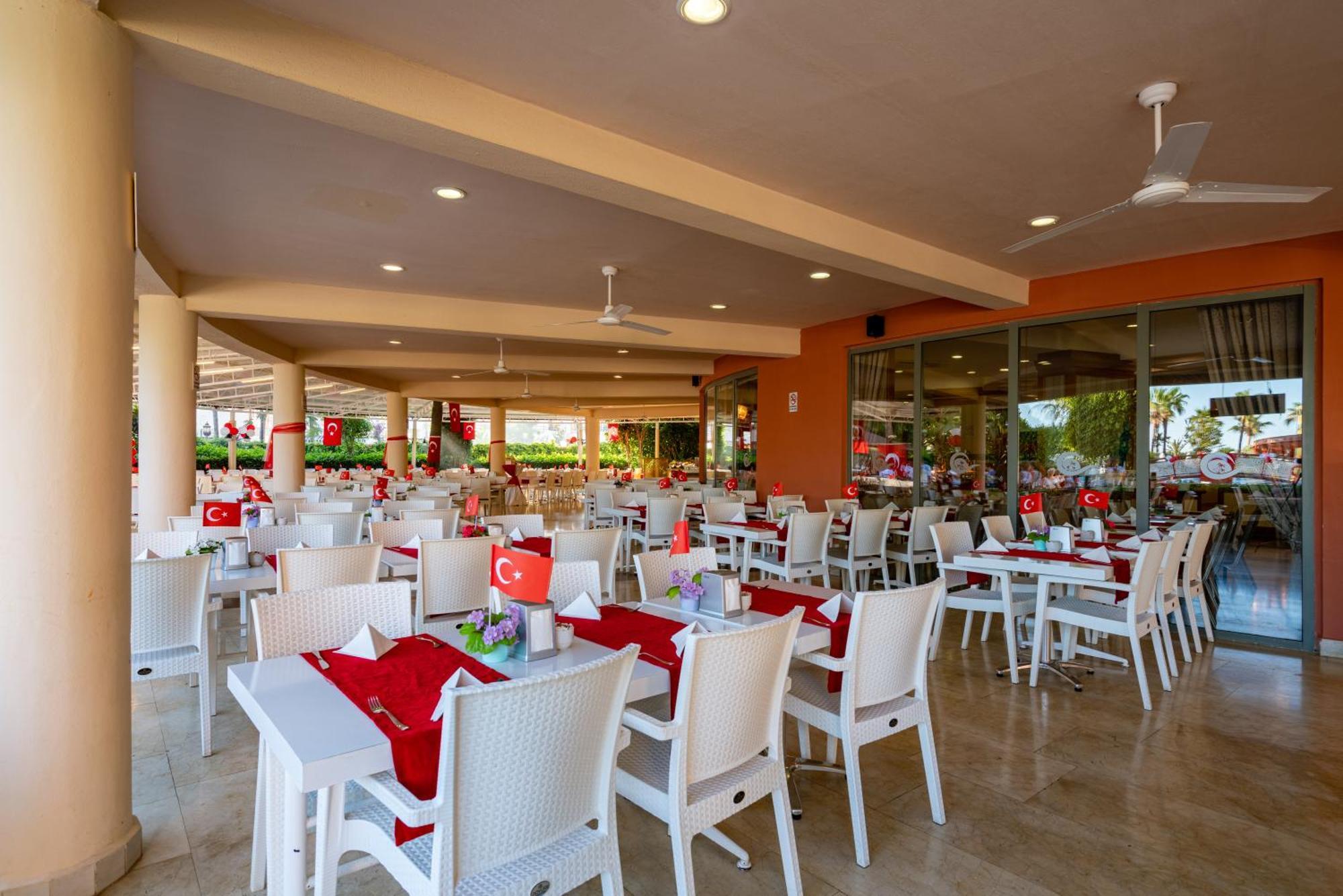 Palmeras Beach Hotel Ultra All Inclusive 코나키 외부 사진