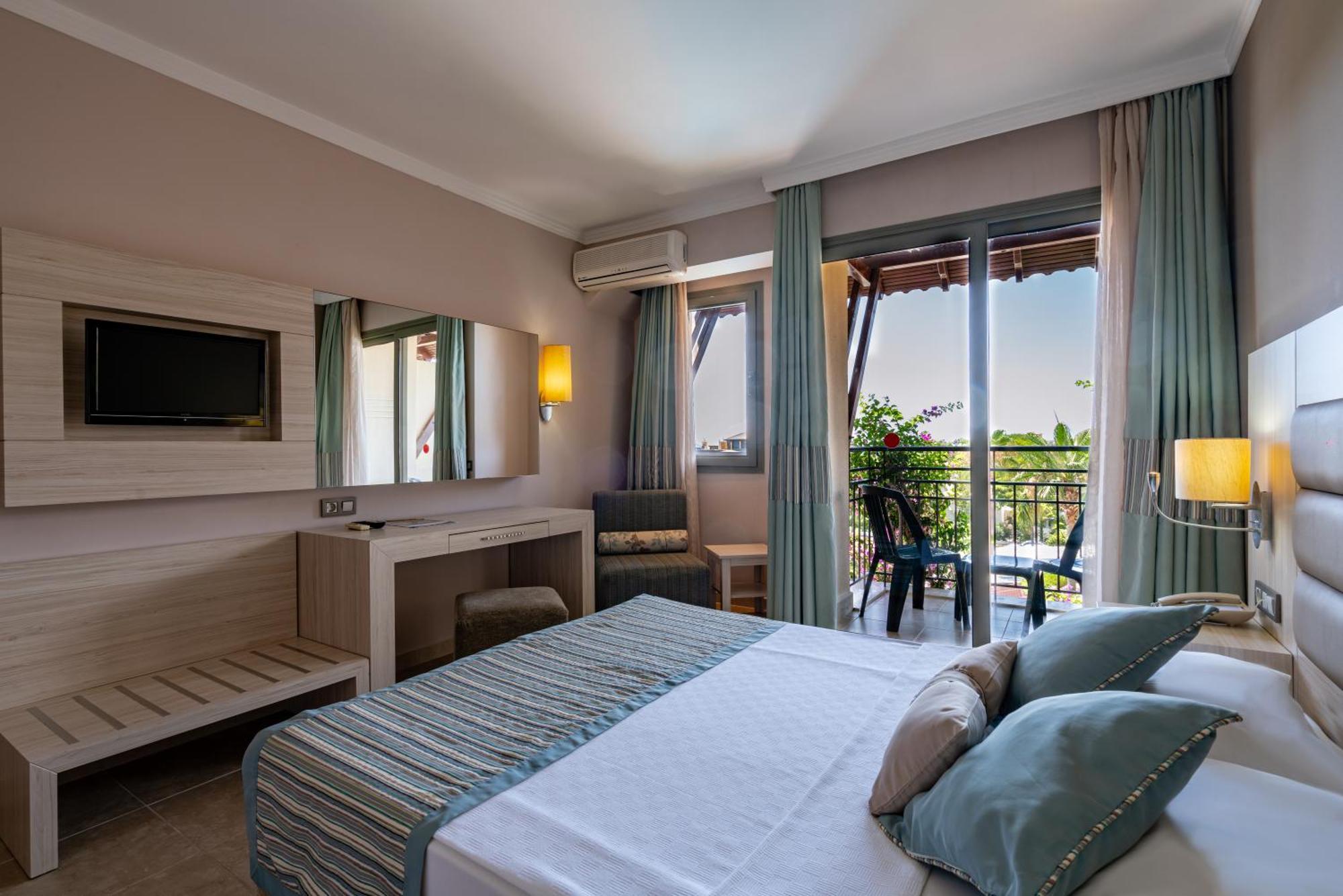Palmeras Beach Hotel Ultra All Inclusive 코나키 외부 사진