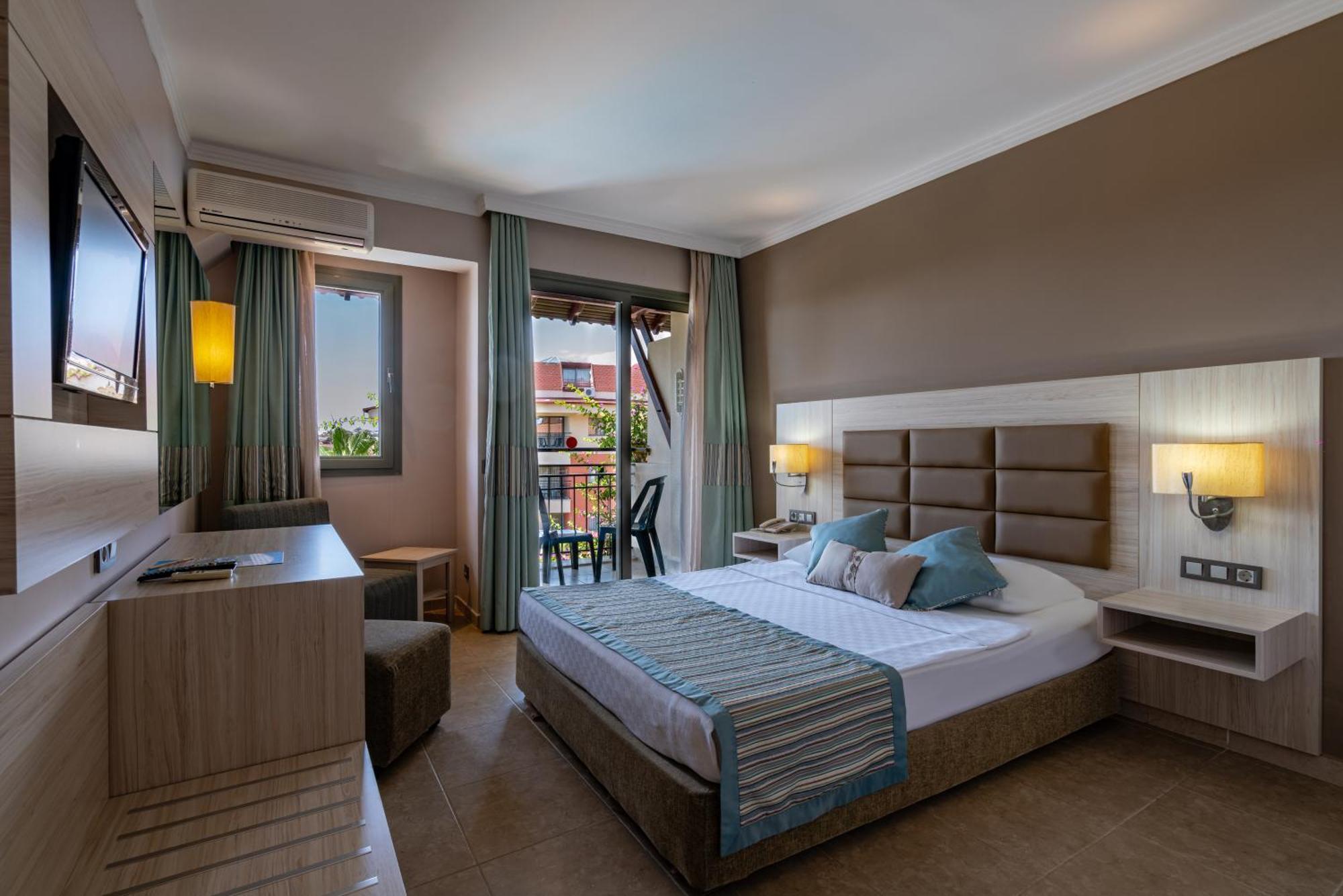 Palmeras Beach Hotel Ultra All Inclusive 코나키 외부 사진